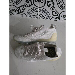 Nike Air VaporMax Flyknit Womens Size 6.5 Athletic Shoes Sneakers